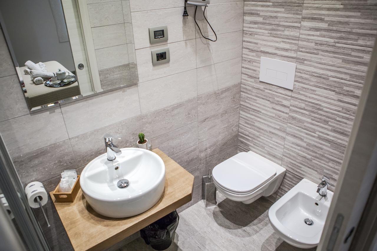 Venere Rooms Termoli Bagian luar foto